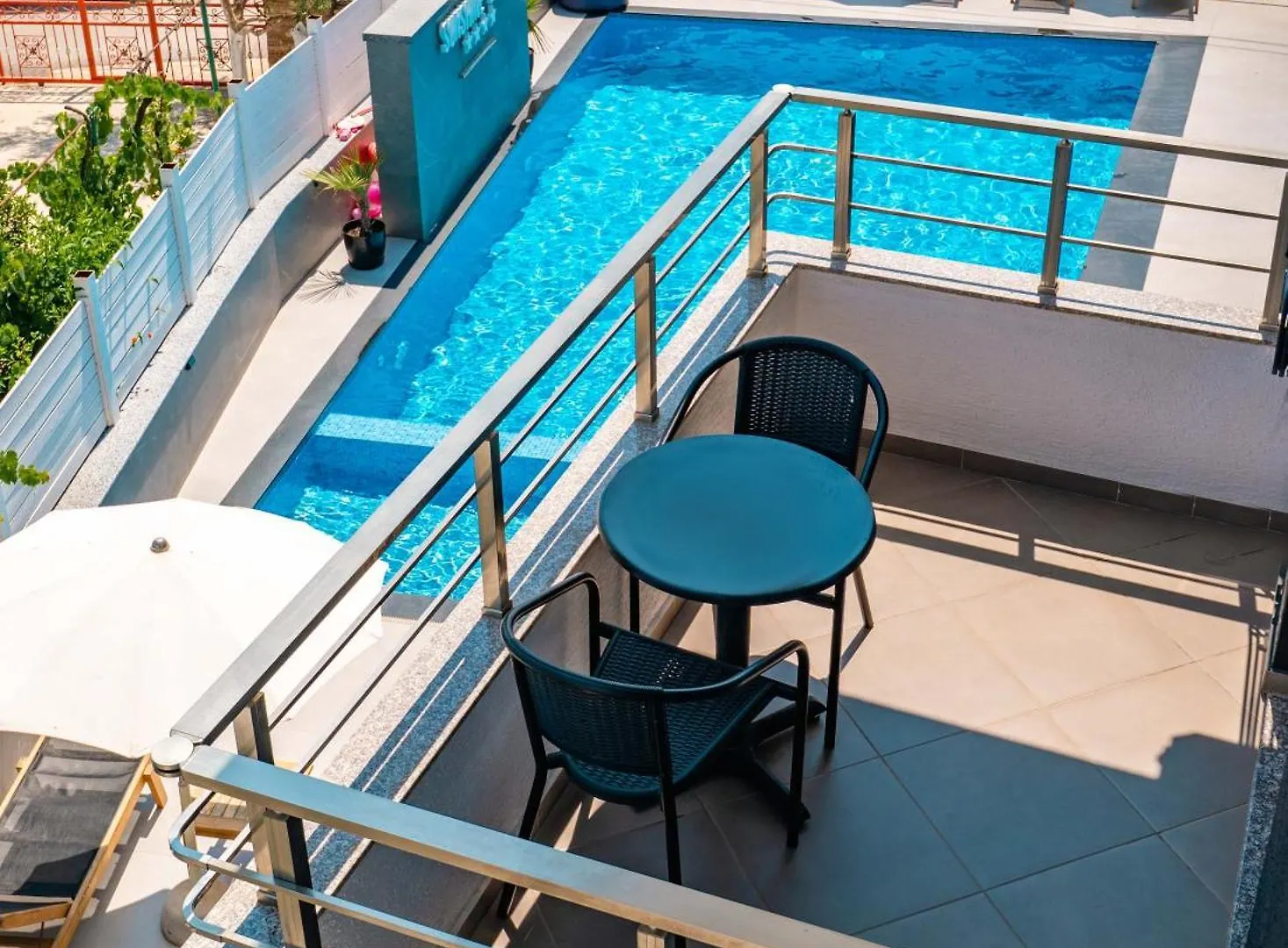 Sunshine Hotel Ksamil