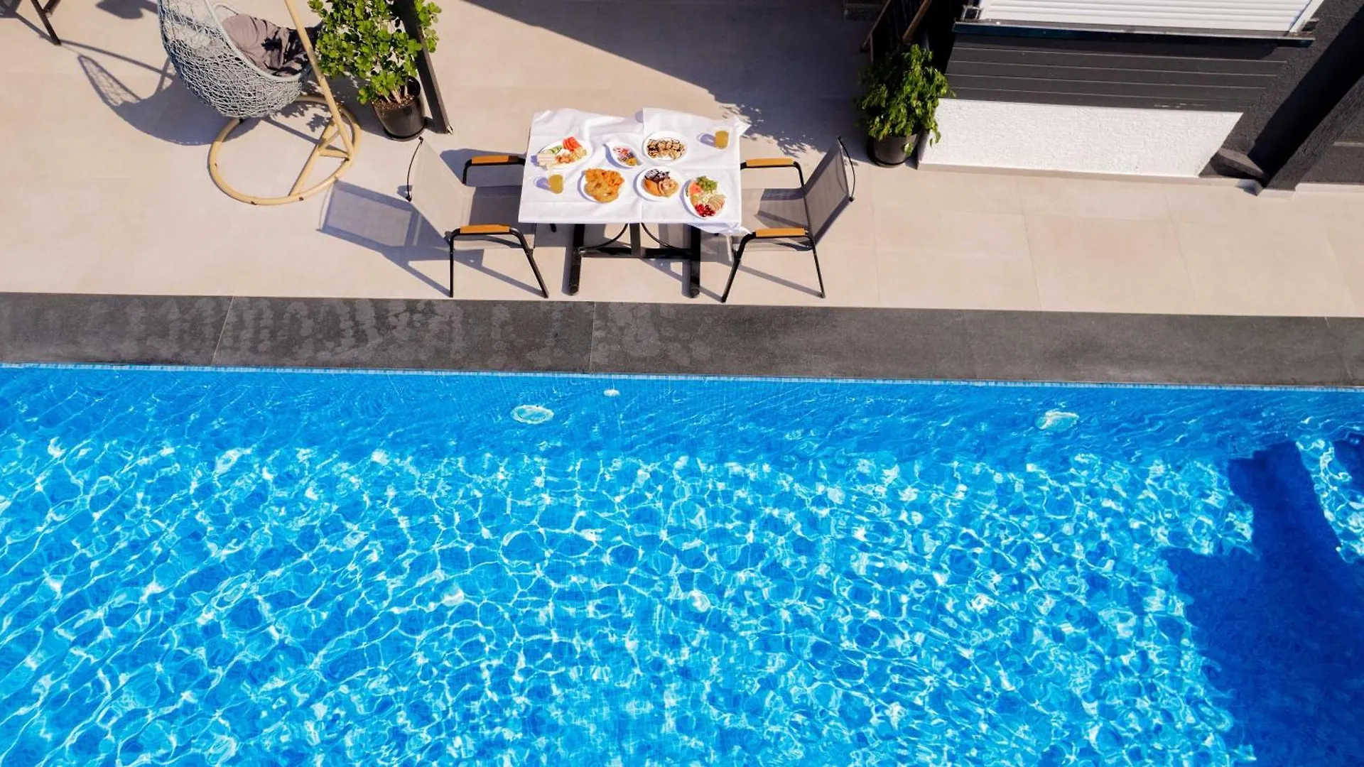 Sunshine Hotel Ksamil