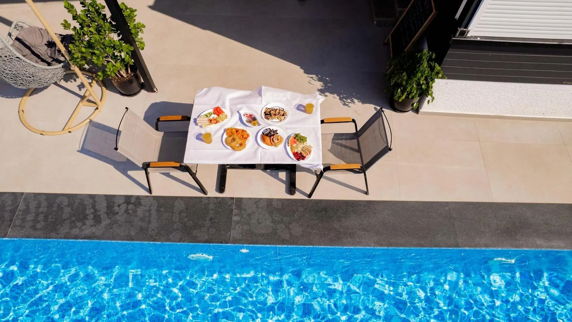 Sunshine Hotel Ksamil