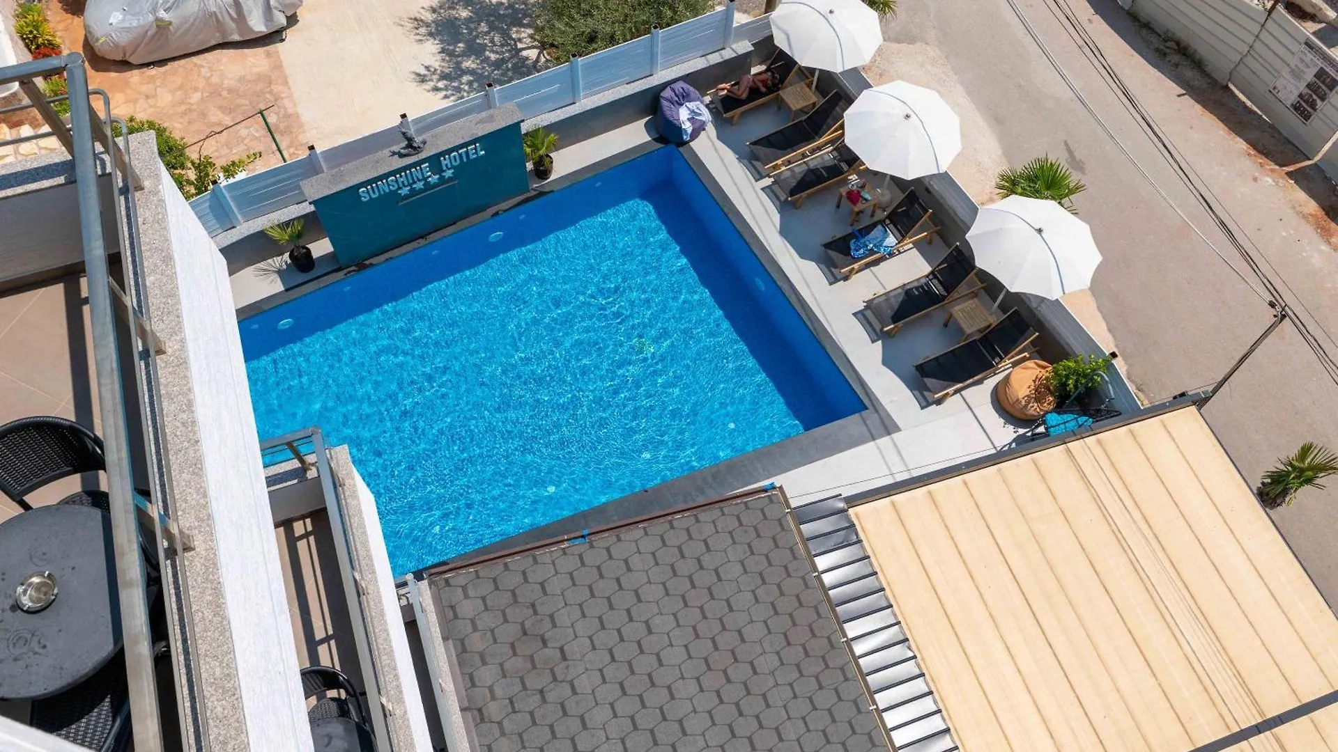 ***  Sunshine Hotel Ksamil Albania