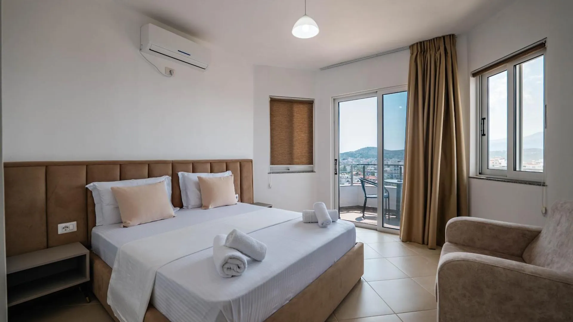 ***  Sunshine Hotel Ksamil Albania