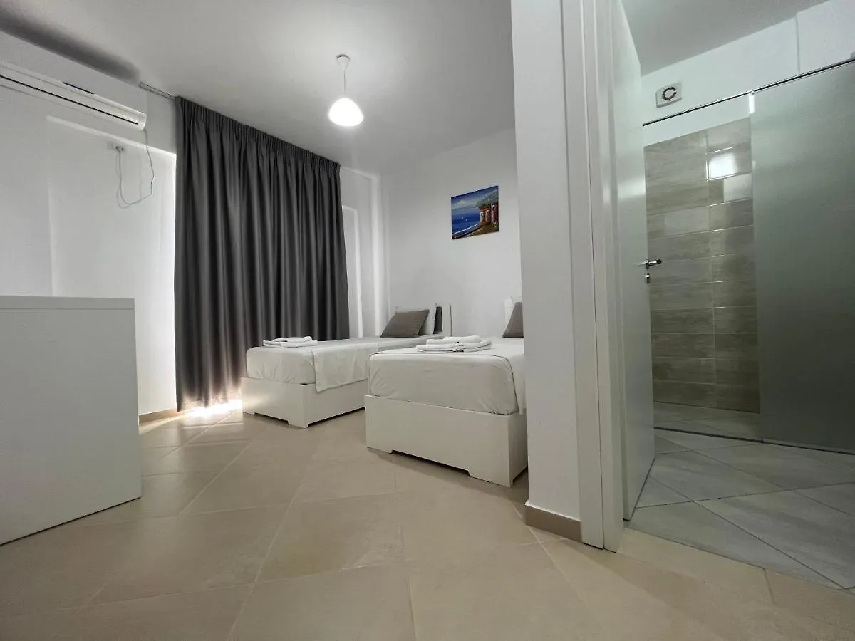 Sunshine Hotel Ksamil