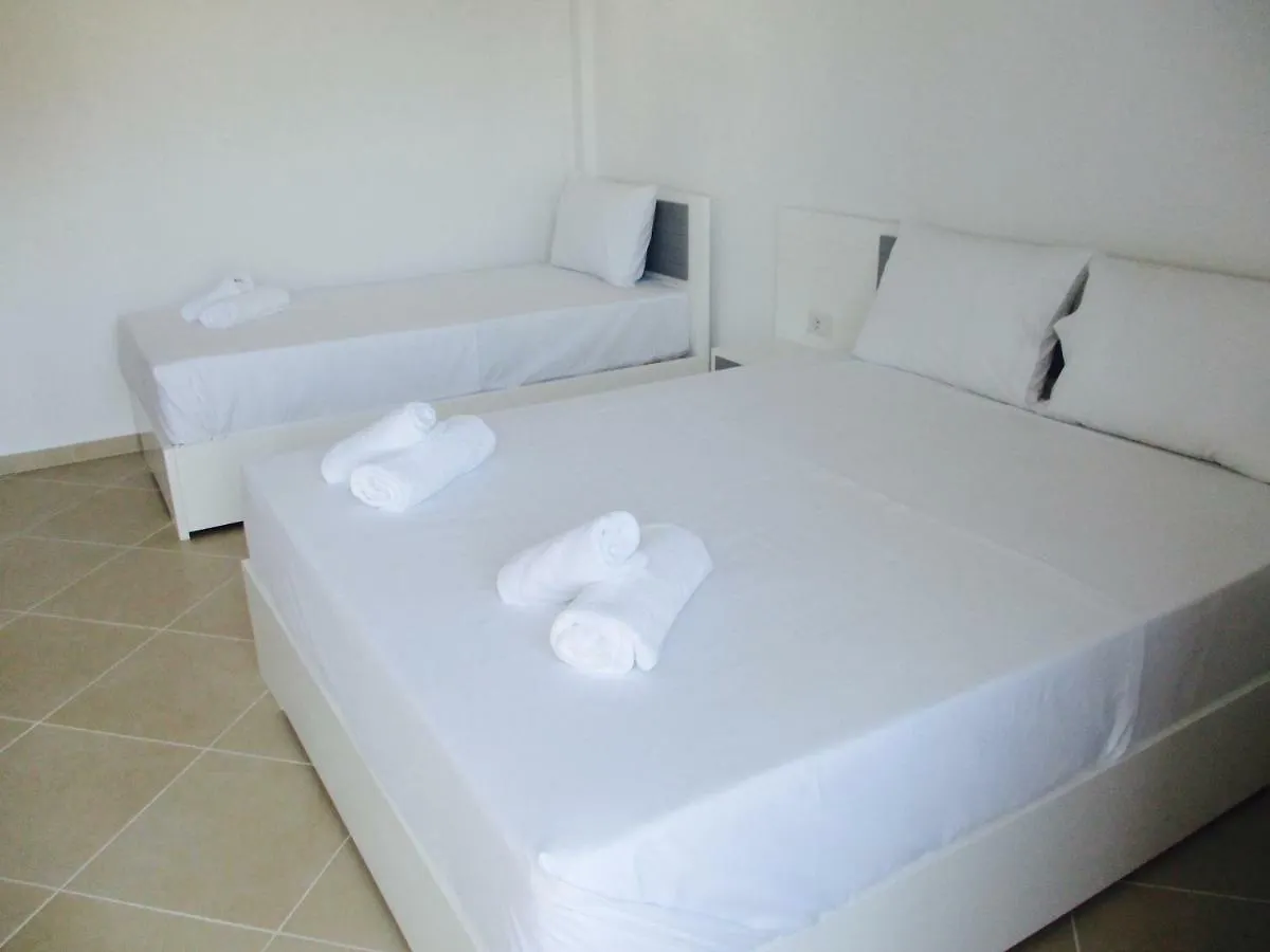 Sunshine Hotel Ksamil