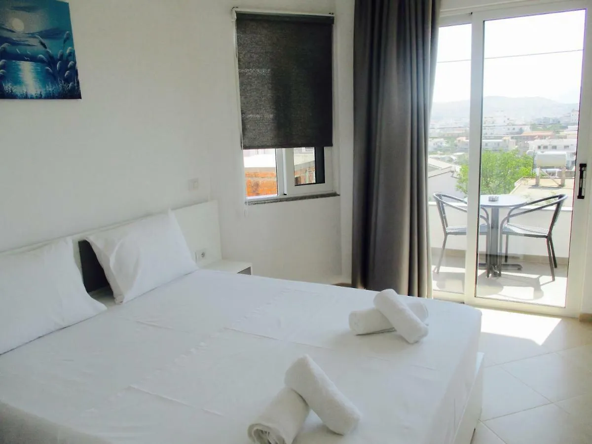 Sunshine Hotel Ksamil 3*,  Albania
